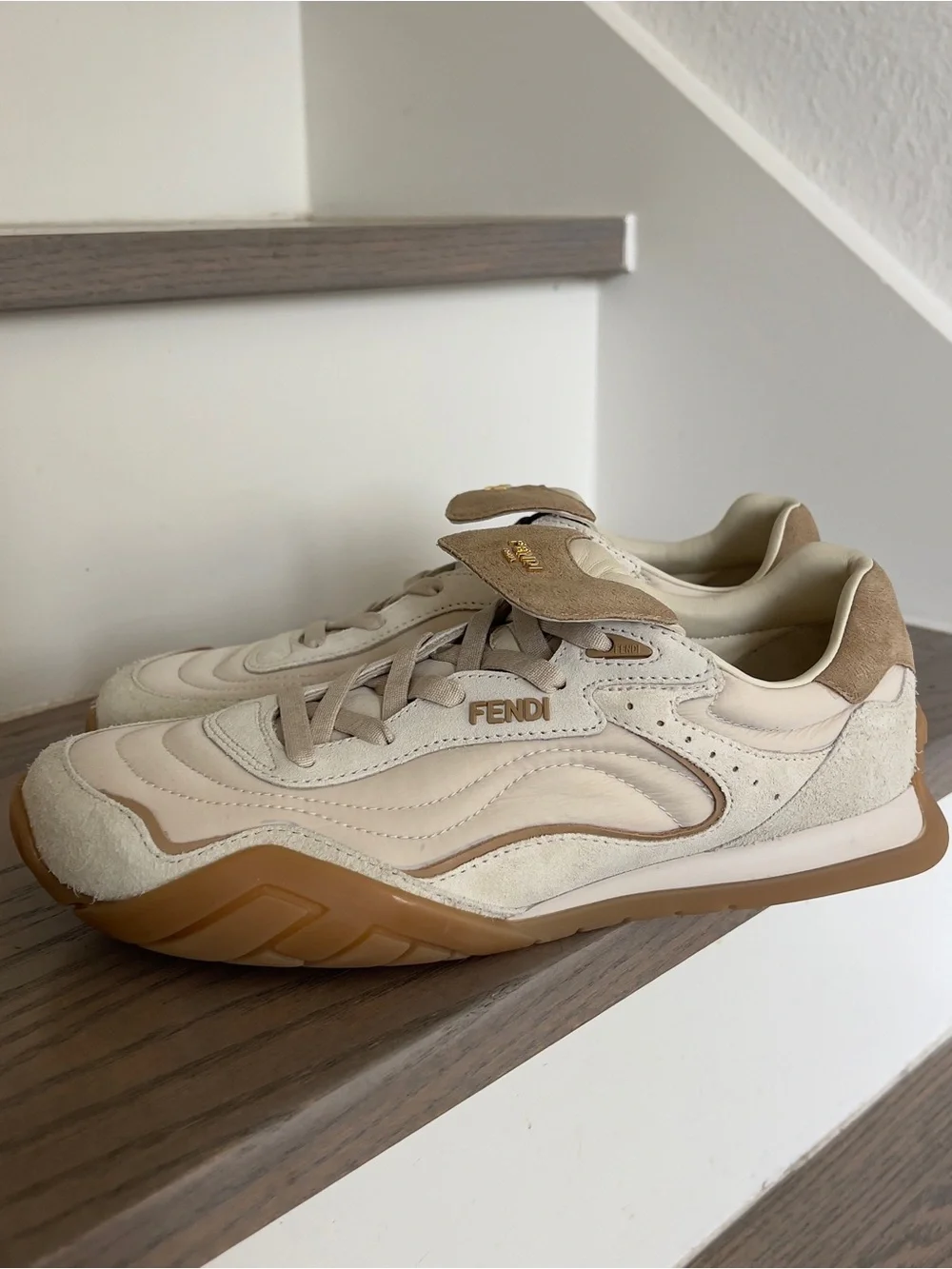 Fendi Wave Pulse Low-Top Sneakers